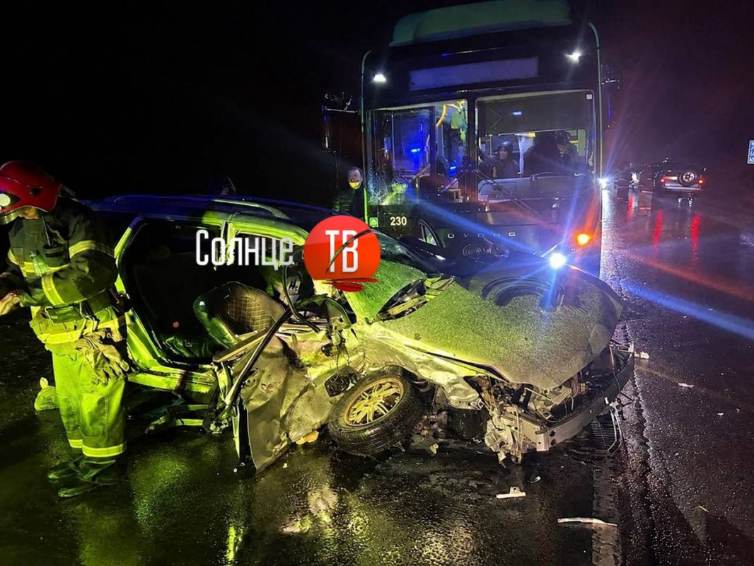 На трассе Южно-Сахалинск — Холмск 44-летний водитель Toyota выехал на встречку и врезался в машину 18-летнего водителя