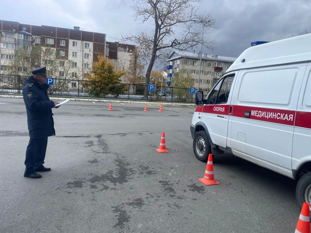 В Южно-Сахалинске состоялся конкурс профессионального мастерства для водителей скорой помощи В Южно-Сахалинске состоялся конкурс профессионального мастерства для водителей скорой помощи