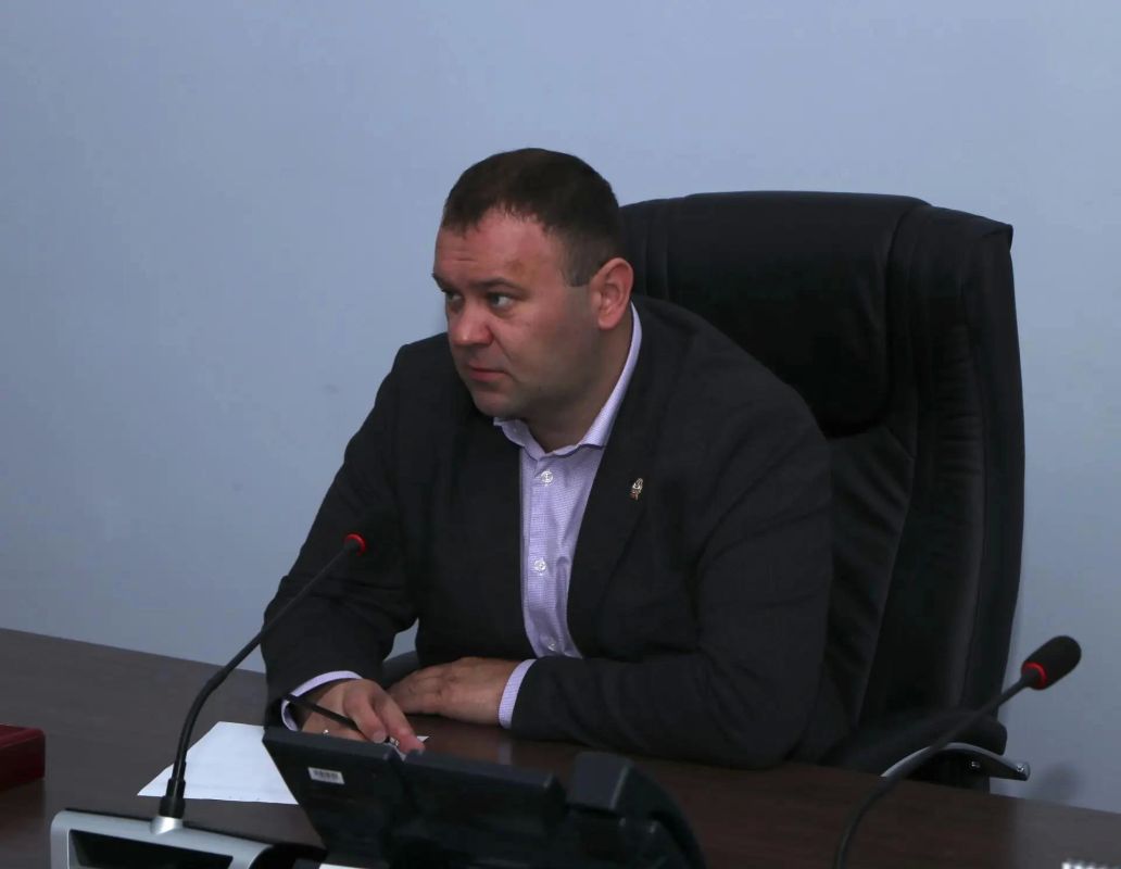 В аппарате учреждения «Пожарно-спасательной службы Сахалинской области» подвели итоги работы за третий квартал 2026 года В аппарате учреждения «Пожарно-спасательной службы Сахалинской области» подвели итоги работы за третий квартал 2026 года