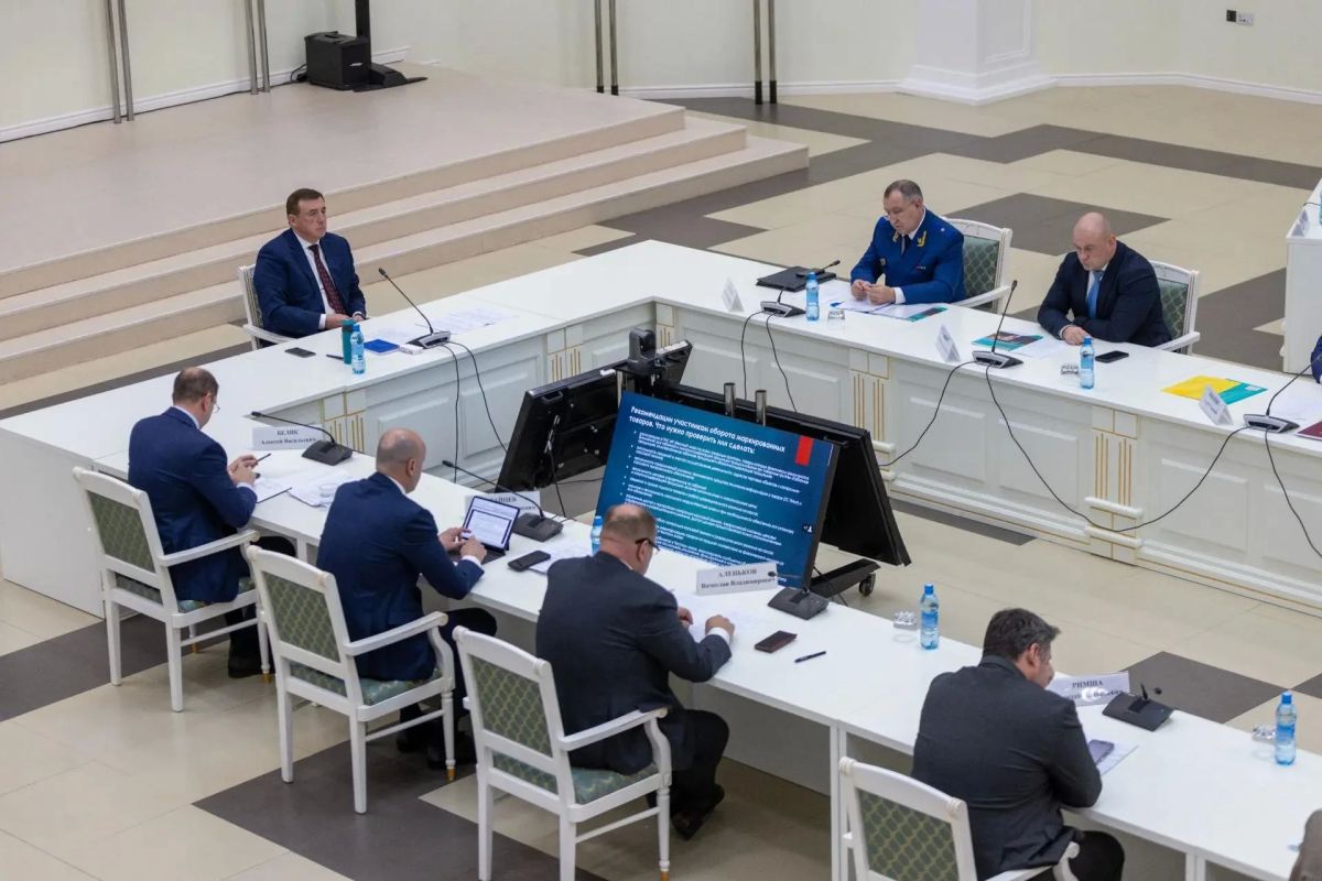 Островным предпринимателям помогают адаптироваться к новым правилам контроля за розничной торговлей