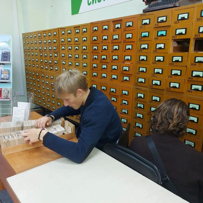 Воркшоп «Три кита краеведения: каталоги» прошел в Сахалинской областной универсальной научной библиотеке им. Н. А. Тарасова. Мероприятие стало второй встречей образовательного цикла, обучающего эффективной работе с...