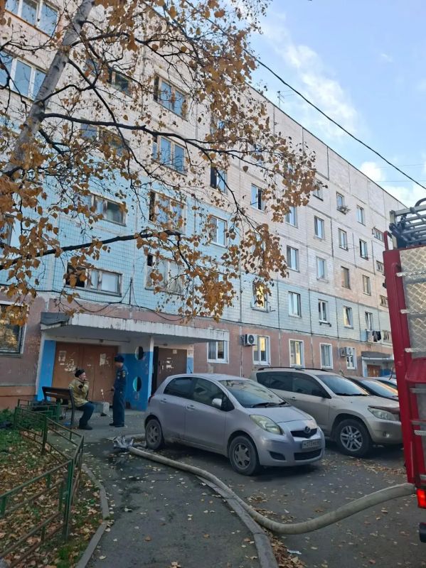 «Три расчета и скорая: в Южно-Сахалинске горит квартира на улице Комсомольской «Три расчета и скорая: в Южно-Сахалинске горит квартира на улице Комсомольской