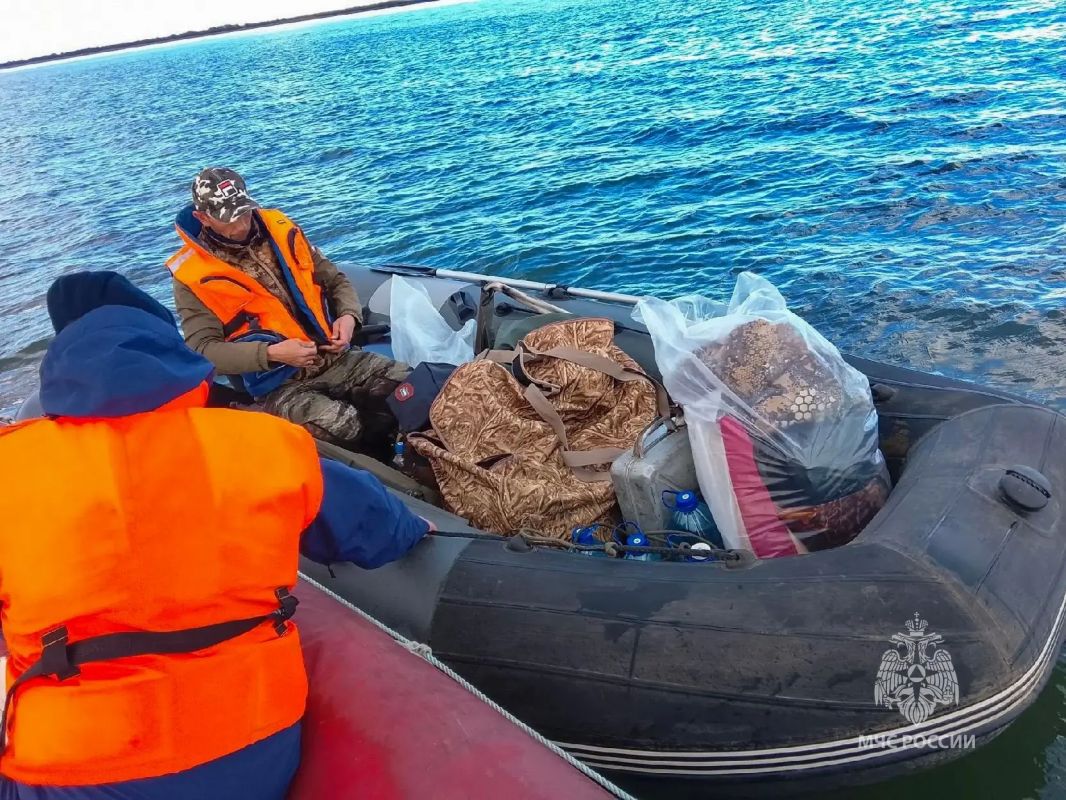 Инспекторы Центра ГИМС продолжают патрулирования водоемов Инспекторы Центра ГИМС продолжают патрулирования водоемов