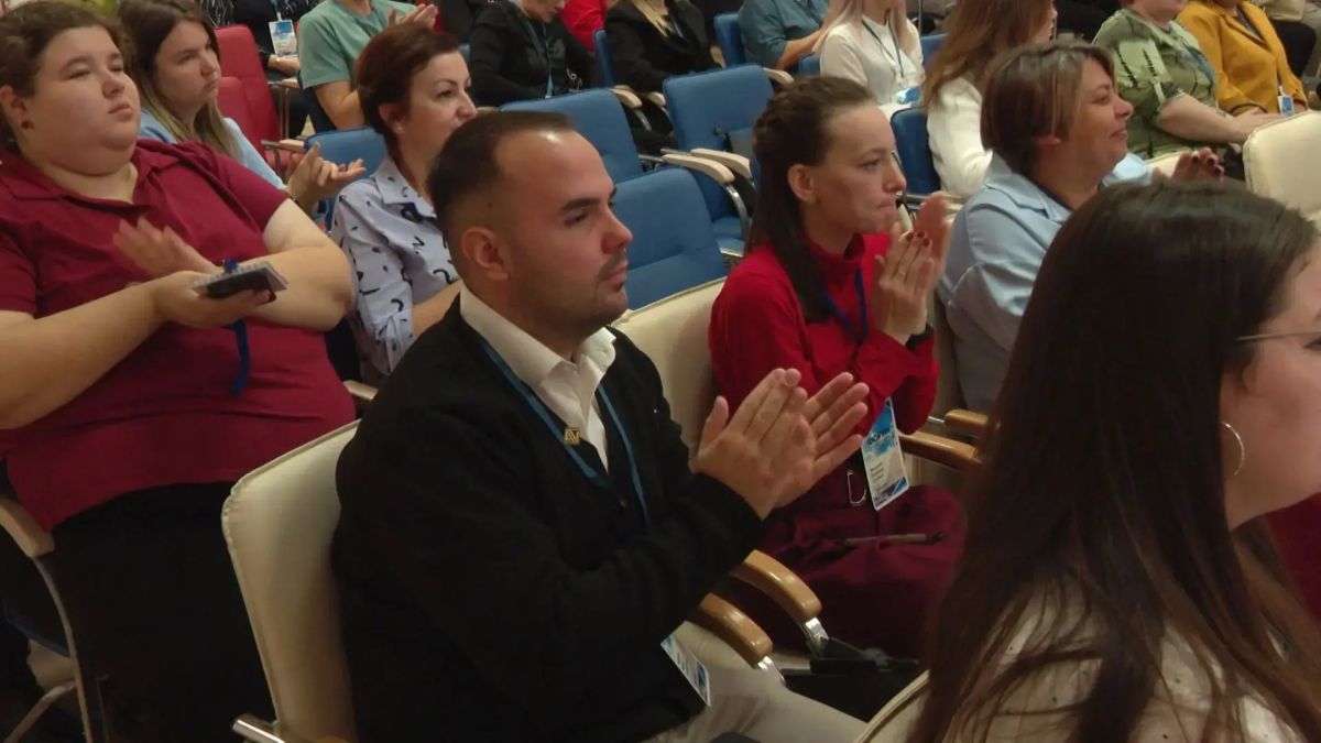 Проблемы патриотического воспитания детей в островном регионе обсудили в Южно-Сахалинске Проблемы патриотического воспитания детей в островном регионе обсудили в Южно-Сахалинске