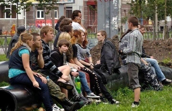 Как навести порядок во дворе: законные пути борьбы с шумными подростками