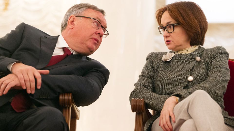 Сказка о процентах завершилась: куда утекают сбережения россиян?