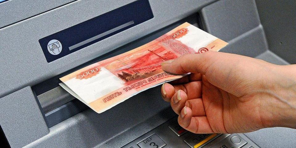 Как изменить банк для получения зарплаты: простые шаги для работников