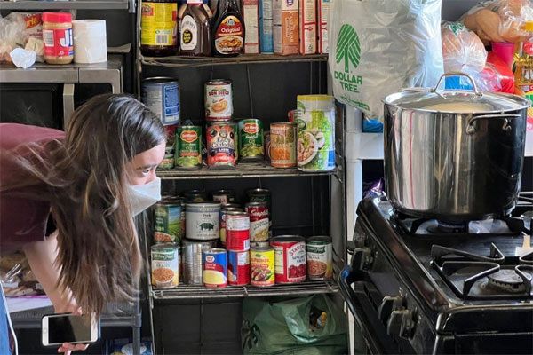 Как избавиться от неприятных запахов на кухне: простые и эффективные методы