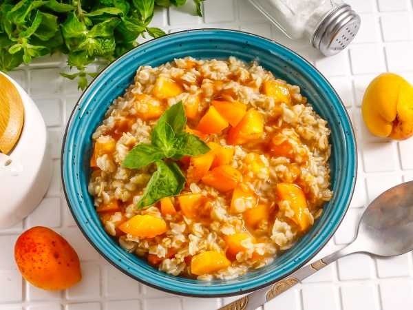 Неповторимая овсяная каша с абрикосами