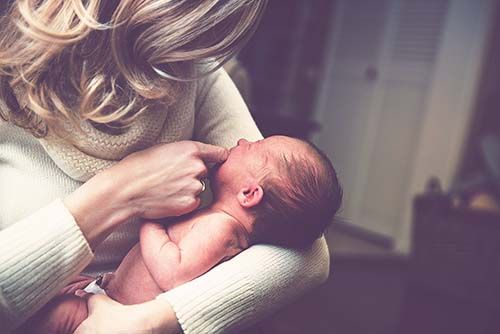 Развод и алименты: имеет ли право жена на компенсацию за выплаты бывшего мужа?