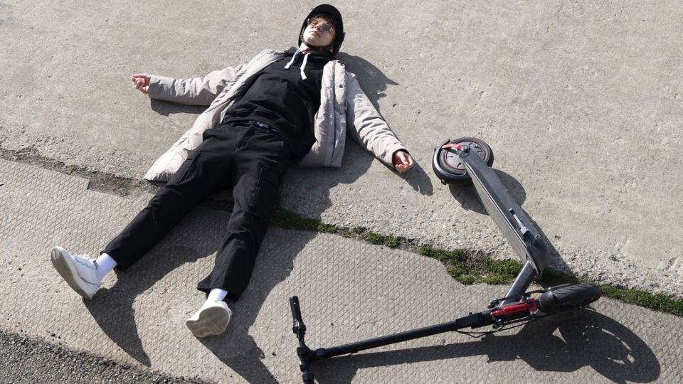 Сбивший подростка на электросамокате водитель понесет наказание