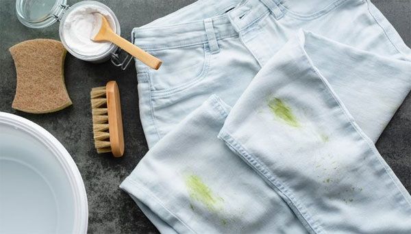 Как я избавляюсь от травяных пятен на одежде с помощью простого секрета